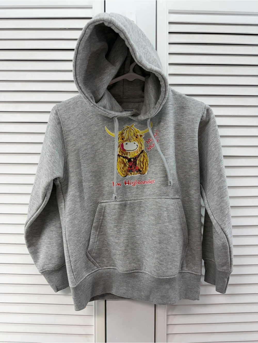 Coyly size 9-10 girls Gray Highlander cow Graphic Hoodie Sweatshirt